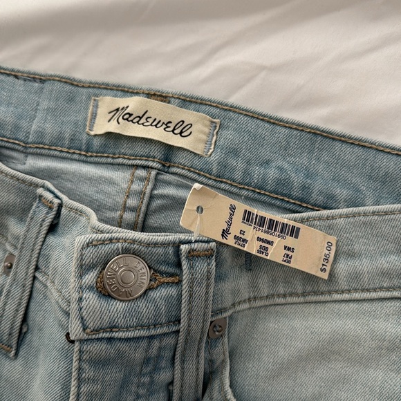 NWT Madewell 9" Mid-Rise Skinny Crop Jeans in Coolmax® Denim Edition - Picture 5 of 11